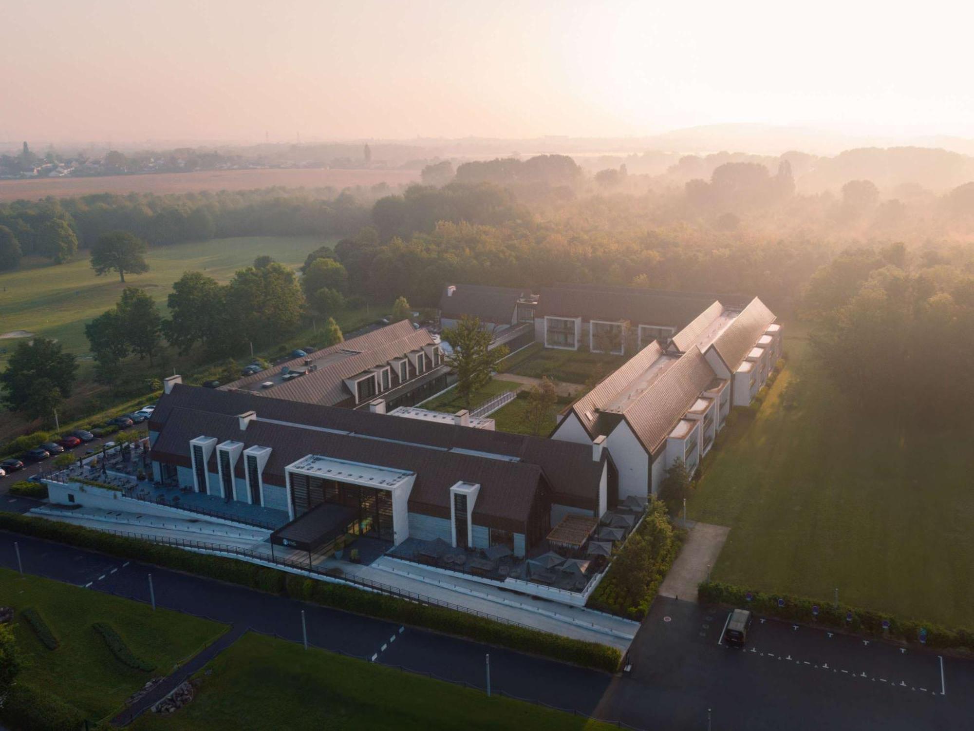 Le Domaine Des Vanneaux Golf Et Spa Mgallery LʼIsle-Adam Zewnętrze zdjęcie