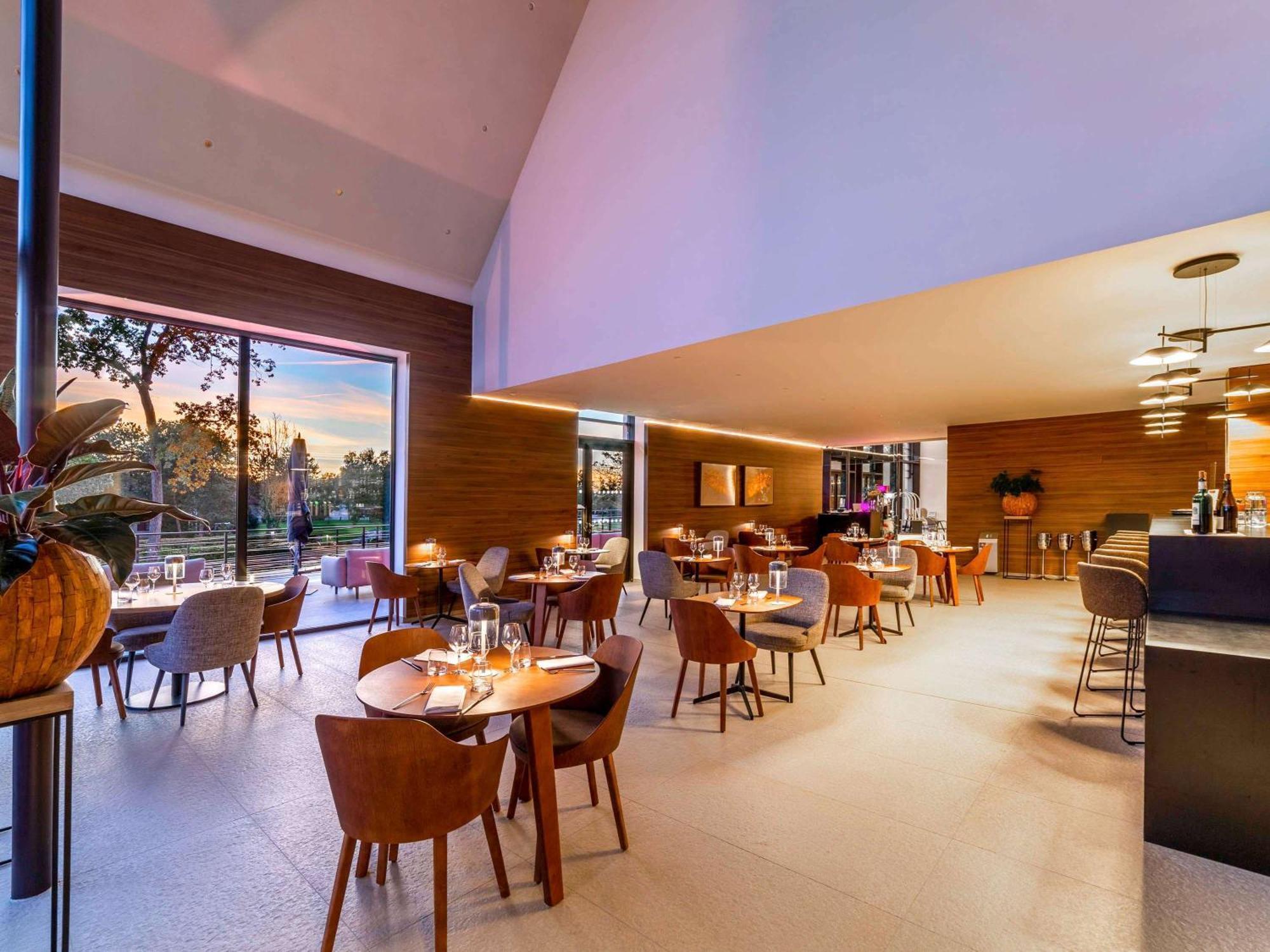 Le Domaine Des Vanneaux Golf Et Spa Mgallery LʼIsle-Adam Zewnętrze zdjęcie